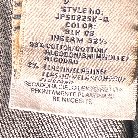 Miss Me Skinny Black Woman’s Angel Wing pocket Jeans. Size 28 - Picture 10 of 10